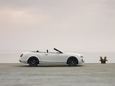 2011 Bentley Continental Supersports Convertible wallpaper