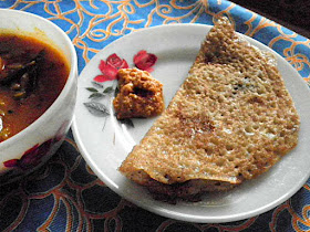 Rava Dosa Recipe @ http://treatntrick.blogspot.com 