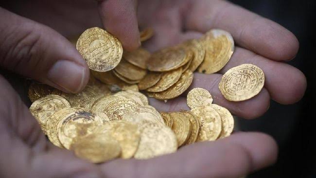 Emas, Dulunya Alat Tukar Sebelum Uang Kertas
