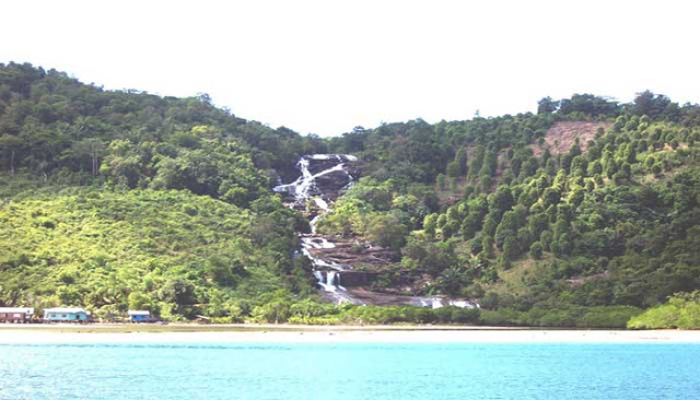 Air Terjun Temurun