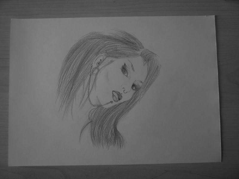 also drawed Amy Winehouse. I already love her music since I was 9 or  title=