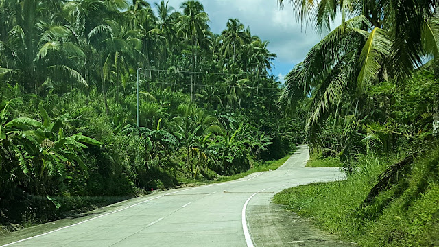Y-Intersection road to Jipapad via Campacion and Roxas at Catumsan, Arteche, Eastern Samar