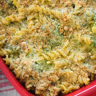 http://skinnytaste.ziplist.com/souschef?url=http%3A%2F%2Fwww.skinnytaste.com%2F2011%2F09%2Fskinny-baked-broccoli-macaroni-and.html