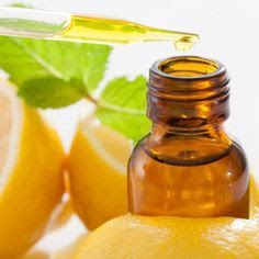 Limones y Aceite Esencial de limón