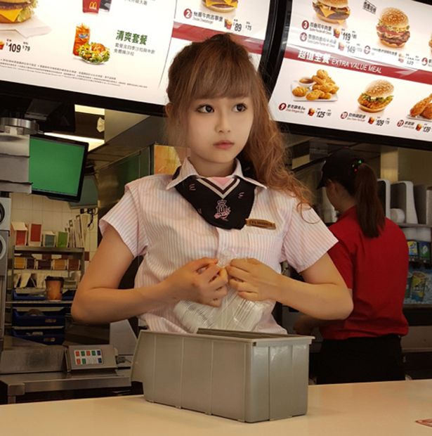 Wei Han Xu McDonald’s Goddess in Taiwan Becomes Viral