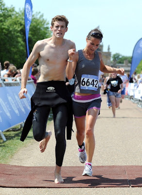 Pippa Middleton Stylish At The GE Blenheim Triathlon5