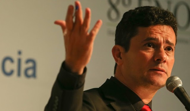 Sérgio Moro é muito criticado e questionado após decisão polêmica