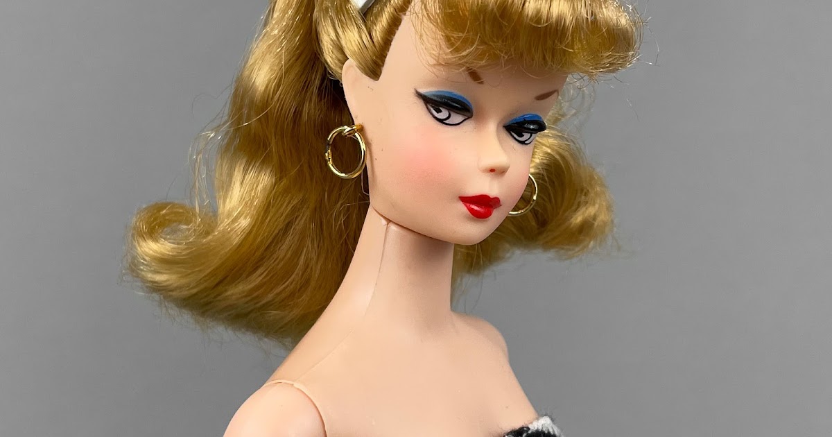 Buy the Vntg 1960s Mattel Barbie Skipper Doll Blonde Hair Straight Leg W/  Pnk Barbie Case