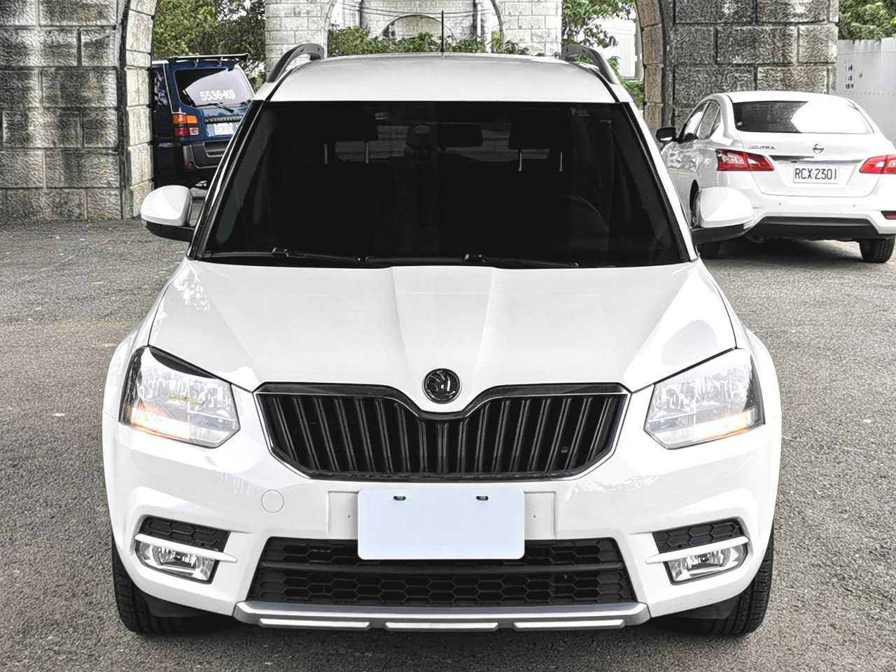 Skoda中古車買賣專門店-2014 Skoda Yeti 1.2 TSI-SUM認證車庫