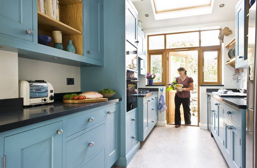 Some Great Ideas to Turn Small Kitchens into Galley 