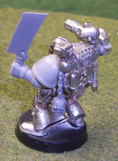 Chaos Space Marine Apothecary Conversion photo ChaosMarineApothecary03.jpg