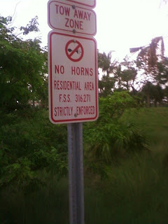 No horns-residential-sign-fss-316271