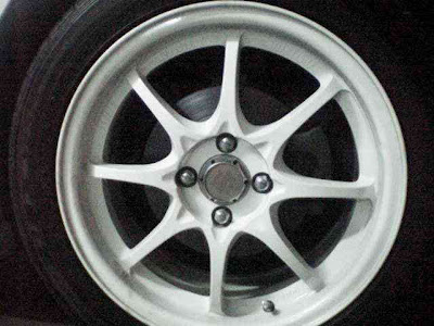 rim's for Munsheng's ride white swift with white rims dam nice swift