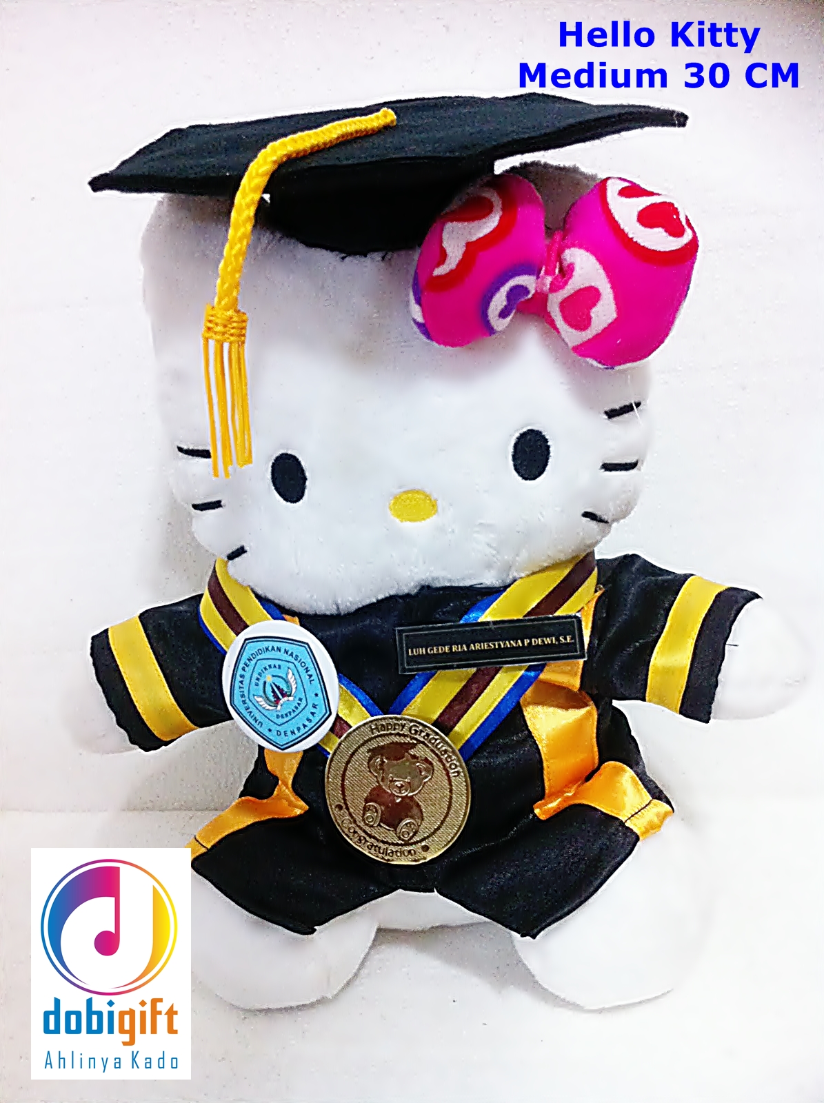 TIPS MENCARI KADO WISUDA YANG UNIK Pengrajin Kado Boneka Boneka