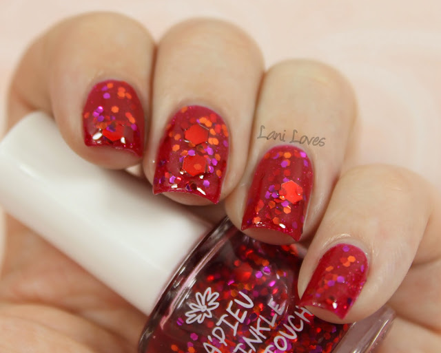 A'Pieu Twinkle Nail Touch RD01 nail polish swatch