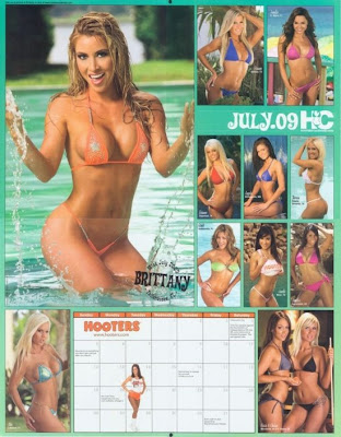 2009 Hooters Calendar Girl Playing Cards 