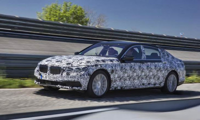 2017 BMW 7 Series Spy Shots