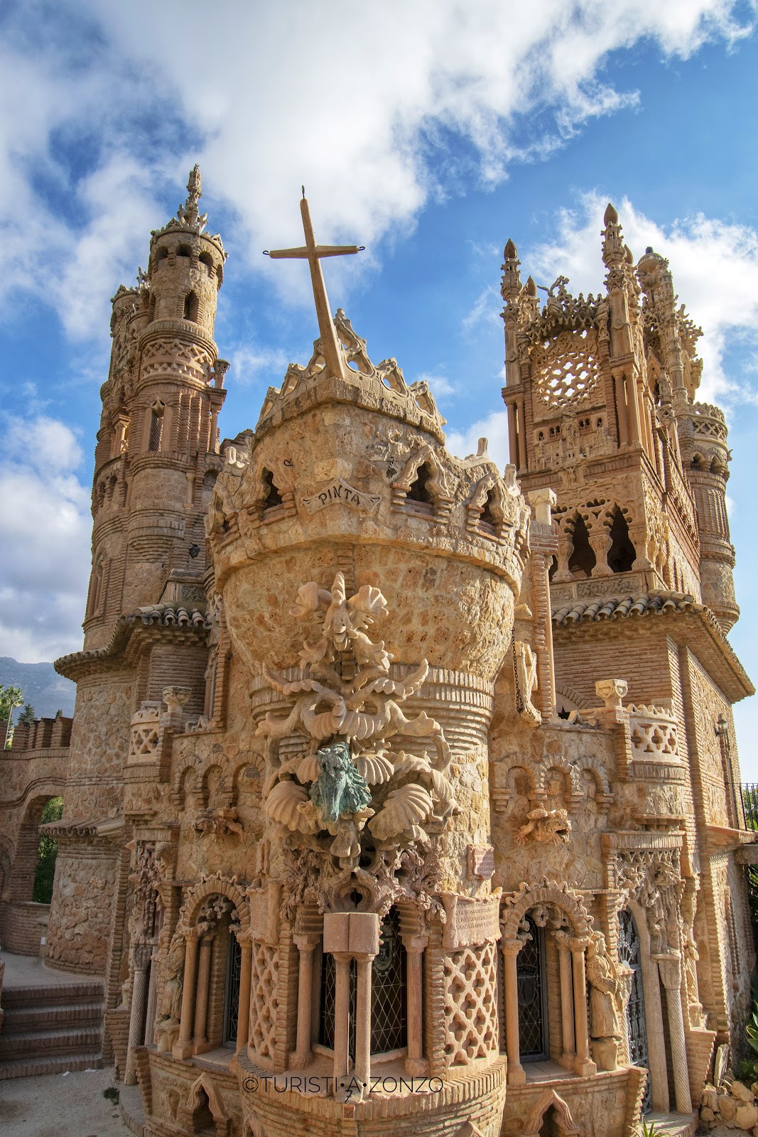 Castillo de Colomares a Benalmadena