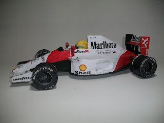 McLaren MP4-6 Senna