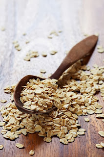 Mascarilla Contra Las Estrias De Aguacate Y Avena. 