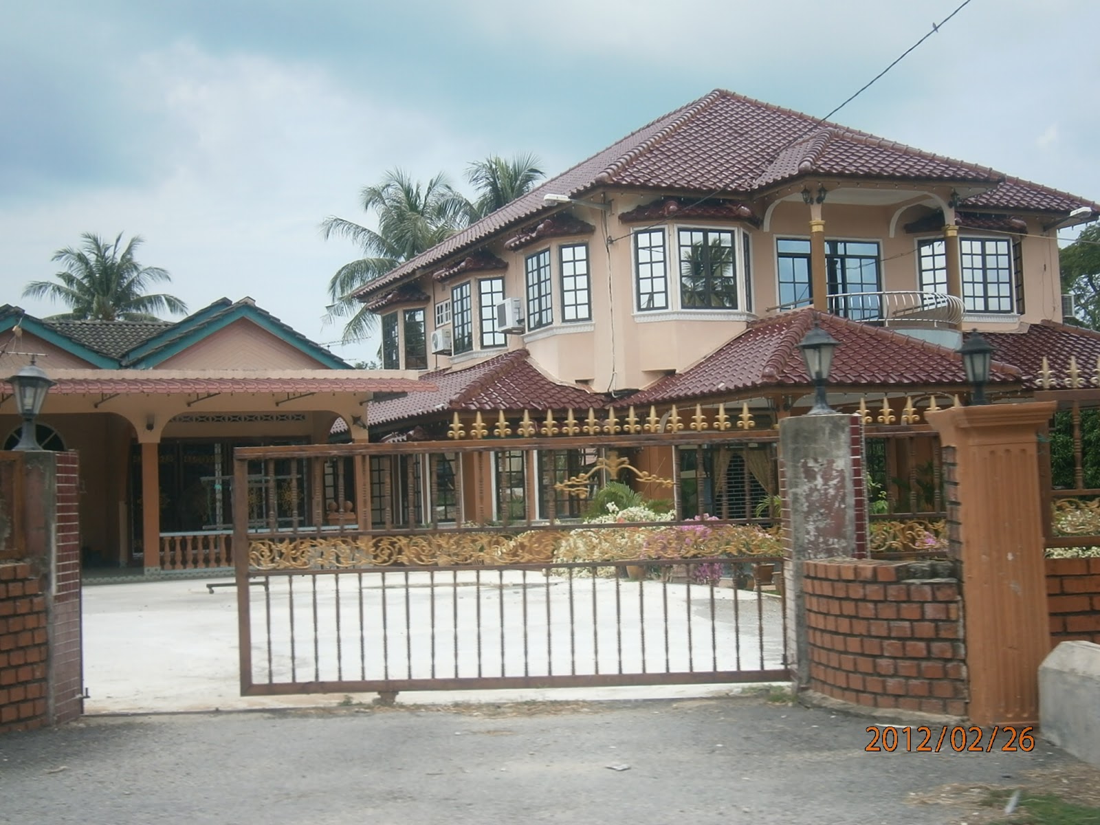 Rumah Idaman, Kontraktor Binaan, Perunding Pinjaman 