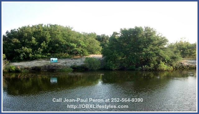 Imagine taking off on the canal and spending a lazy afternoon on your boat. This is just one of the wonderful possibilities that this stunning Outer Banks NC lot for sale in Carova Beach has to offer. 