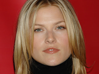 Free unwatermarked wallpapers of Ali Larter at Fullwalls.blogspot.com