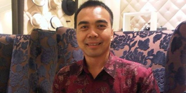 Gde Siriana: Rakyat Sudah Sekarat, Menteri Cuma Sindir-sindiran Bansos