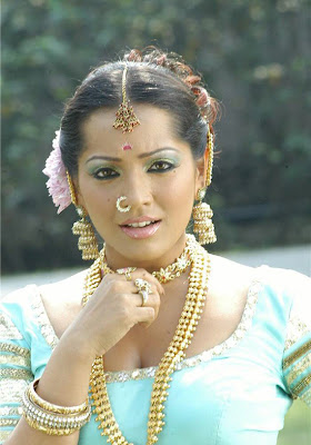 Meghna Naidu Hot Spicy Photos