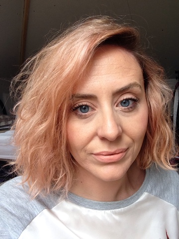 Roz Make Up: Bleach London awkward peach hair dye review
