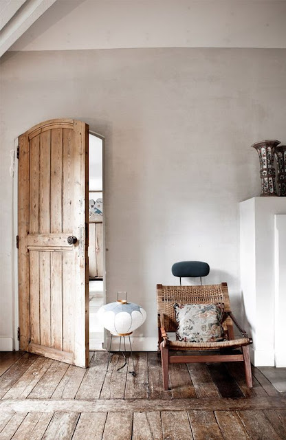 hellolovely-beautiful-wood-plank-door-interior-design