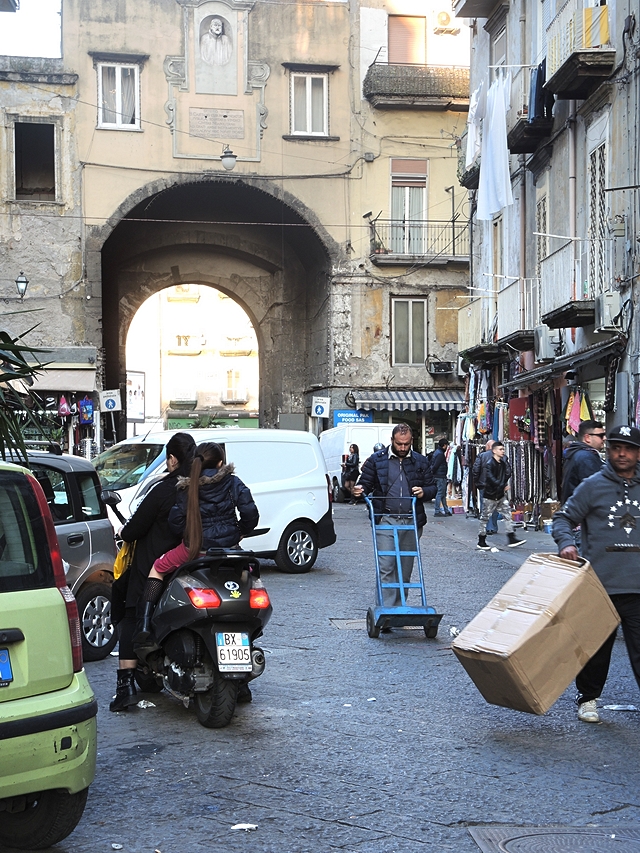 bead shops in via nolana in Napoli Italy