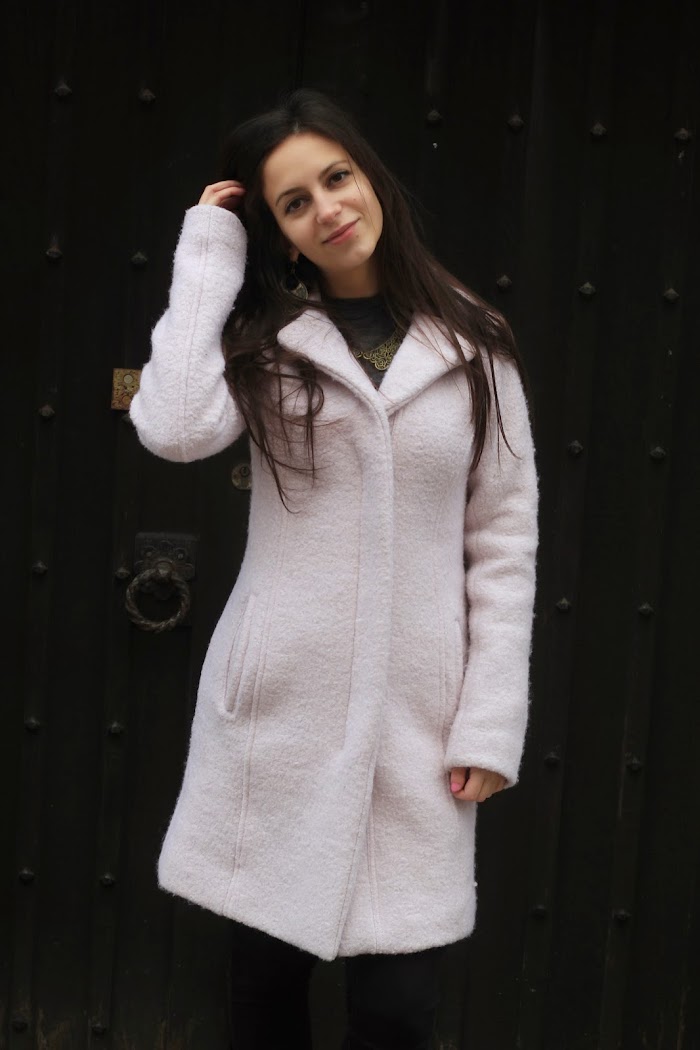 Pink Wool Coat New Look Southampton old town wall ruins Nevena Krstic gardens