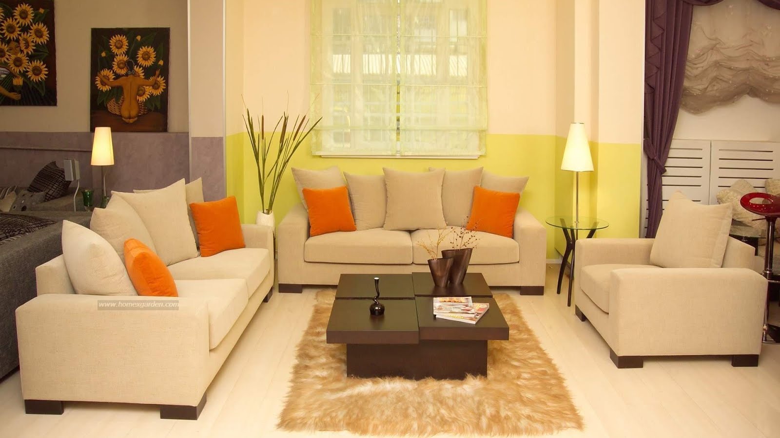 Furniture Terpercaya Desain Interior Ruang Tamu Pintu Tengah