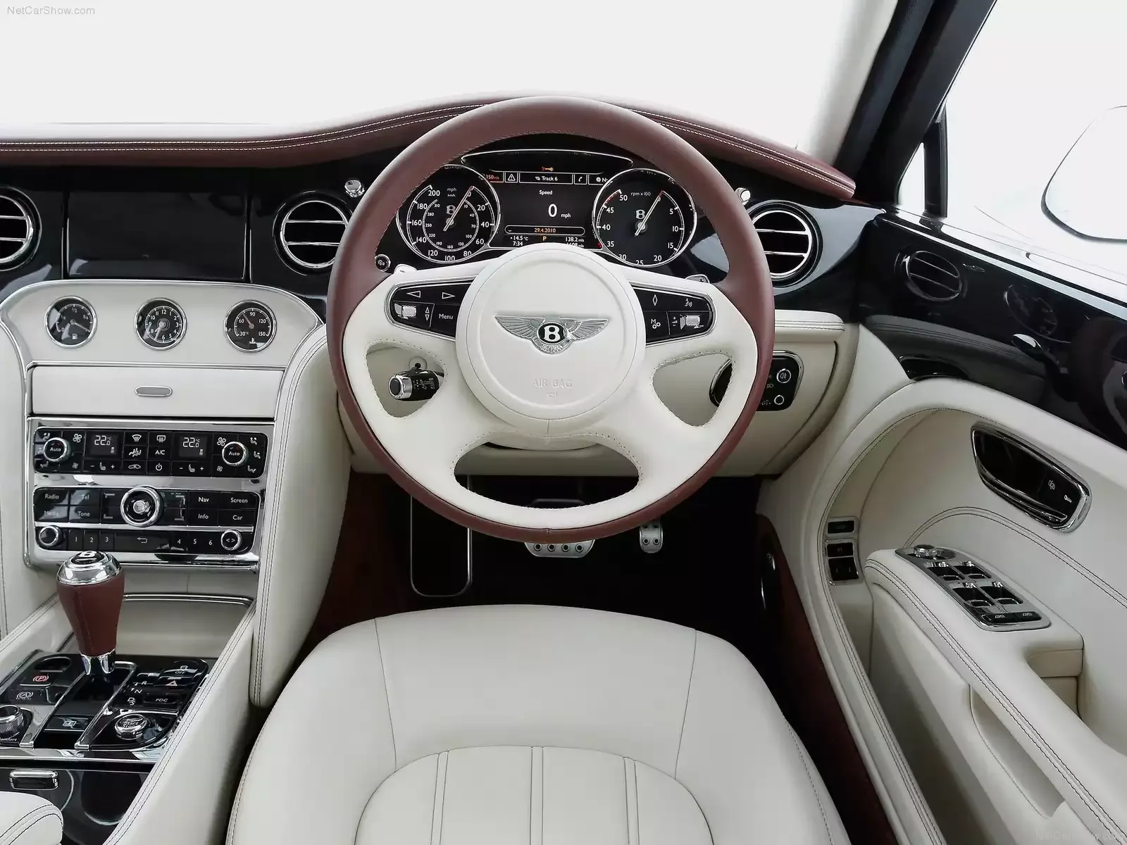 Hình ảnh xe ô tô Bentley Mulsanne 2011 & nội ngoại thất