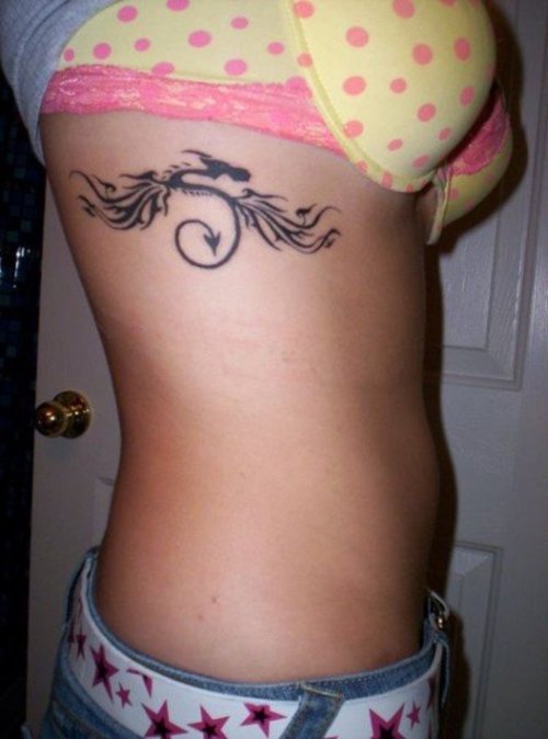 tattoos on ribs for girls