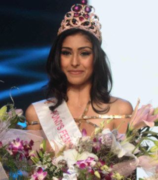 Femina Miss India 2013 winners Navneet Kaur Dhillon