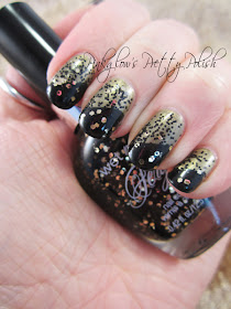 Black-and-gold-glitter-nail-art.jpg