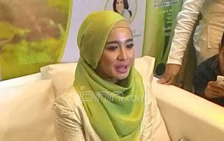 Laudya Cynthia Bella Keramas Setiap Malam 