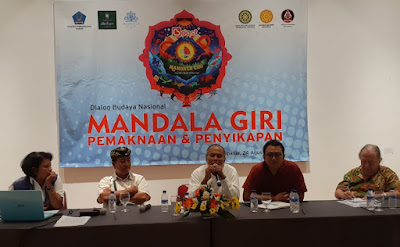 Mandala Giri, Memaknai dan Menyikapi Gunung