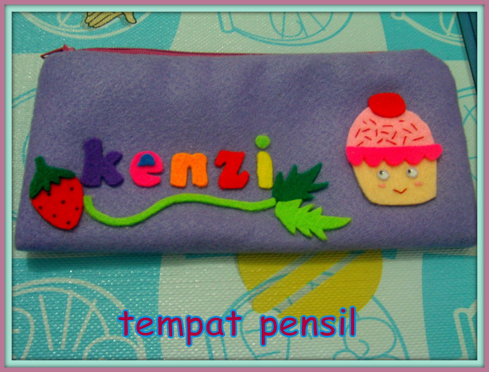 TEMPAT PENSIL CANTIK d ´ b Karlina Flanel