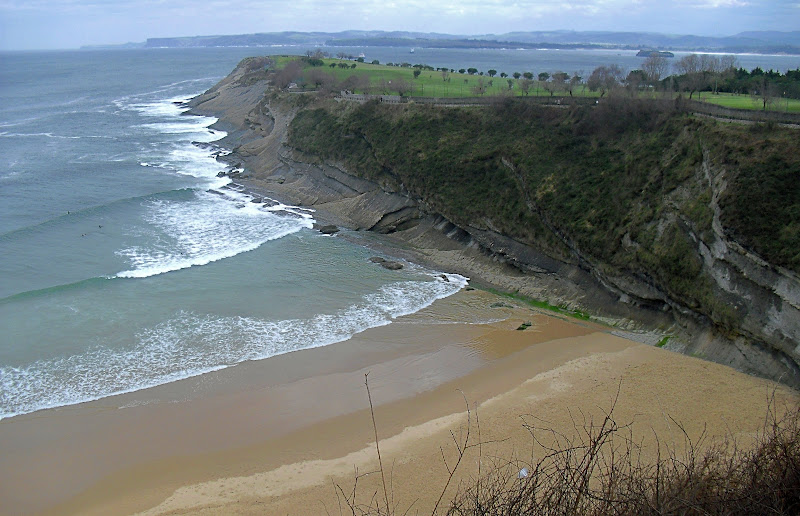 Playa de Mataleñas y Cabo Menor