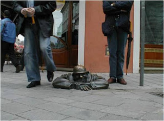 Escultura homem a trabalhar - Bratislava, Slovaquie