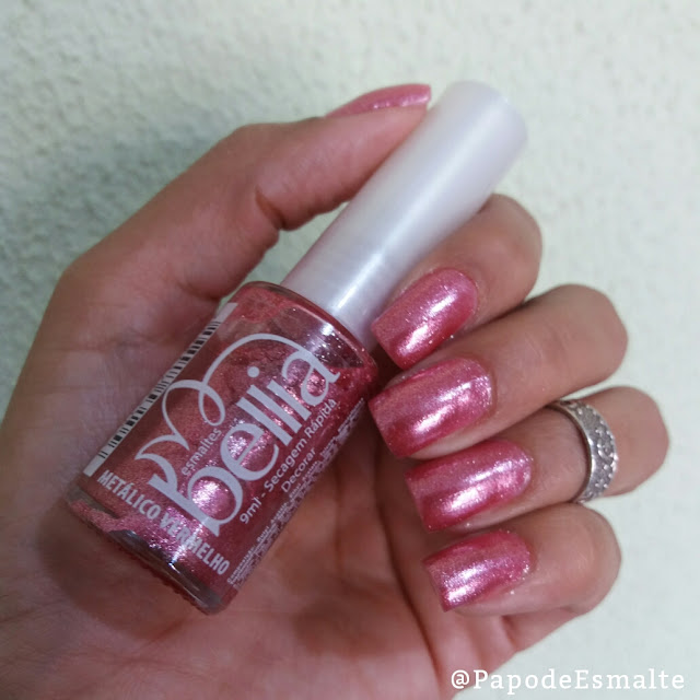 Esmalte da Vez: Metálico Vermelho da Esmaltes Bellia