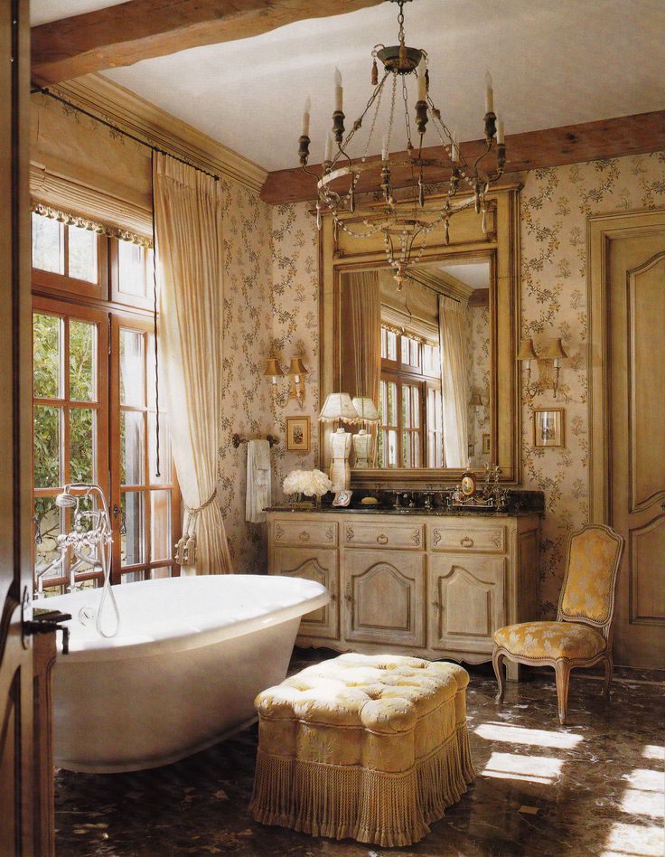 Eye For Design How To Create A French  Bathroom 