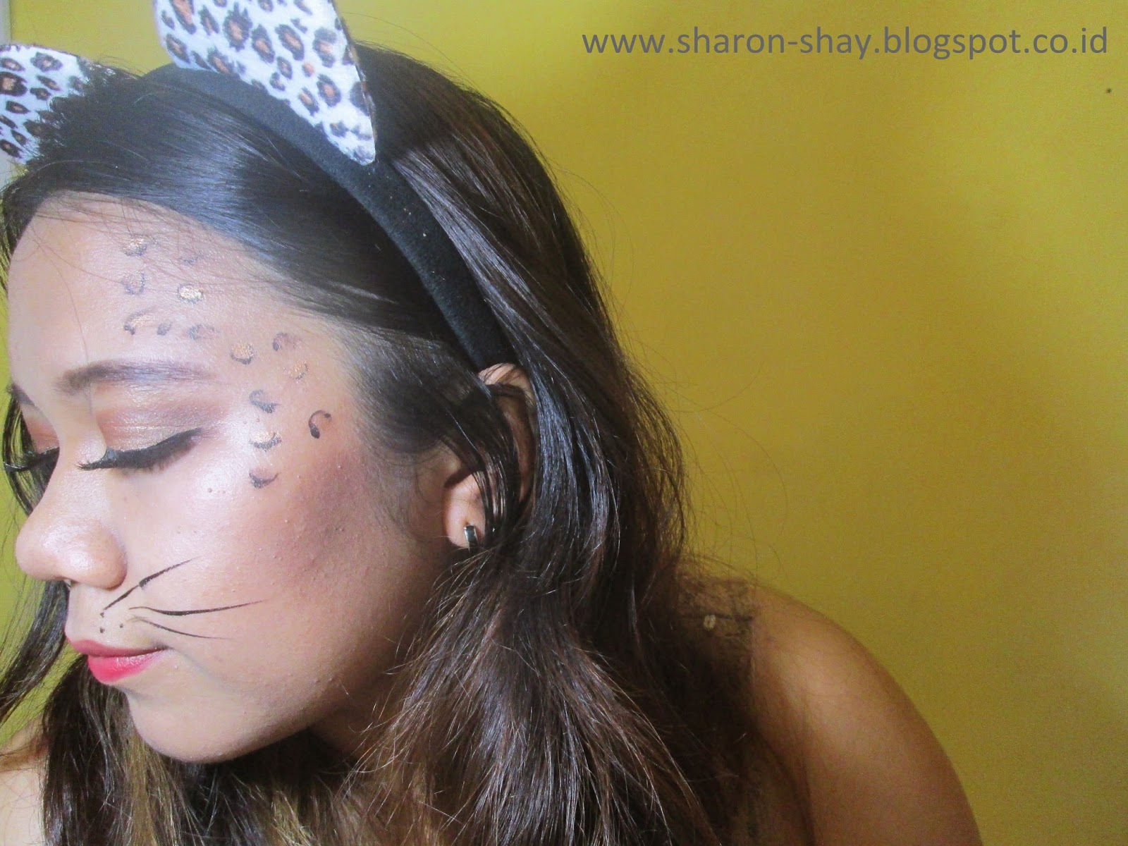 Sharon Shay Video Leopard Halloween Makeup Tutorial