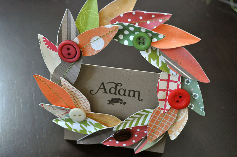 Download DECK THE HOLIDAY'S: THANKSGIVING WREATH PLACE CARDS AND NAPKIN RINGS!