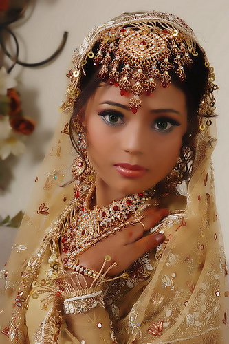 Asian Wedding Dress Design arabic wedding makeup