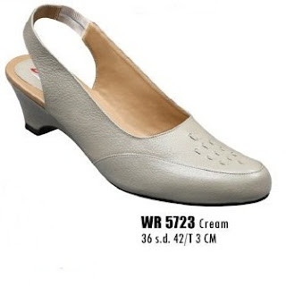 Sepatu pantofel wanita WR 5723  Sepatu Sandal Online