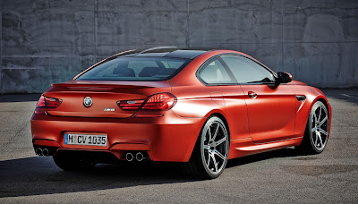 2016 BMW M6 Coupe Rear view